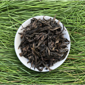 Чай У И Ба Сянь Улун - Восемь бессмертных с гор Уи 100 г